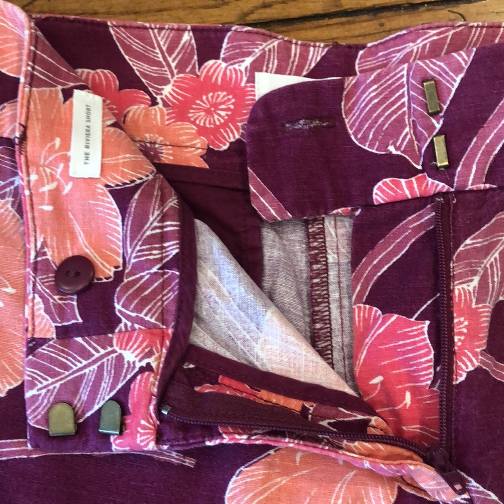 Ann Taylor Loft Floral linen/ cotton blend shorts - Picture 3 of 7